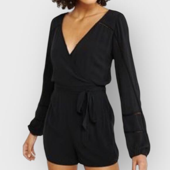 Abercrombie Fitch Wrap Long Sleeve Romper Small Black Minimalist Boho Resortwear - Picture 2 of 7